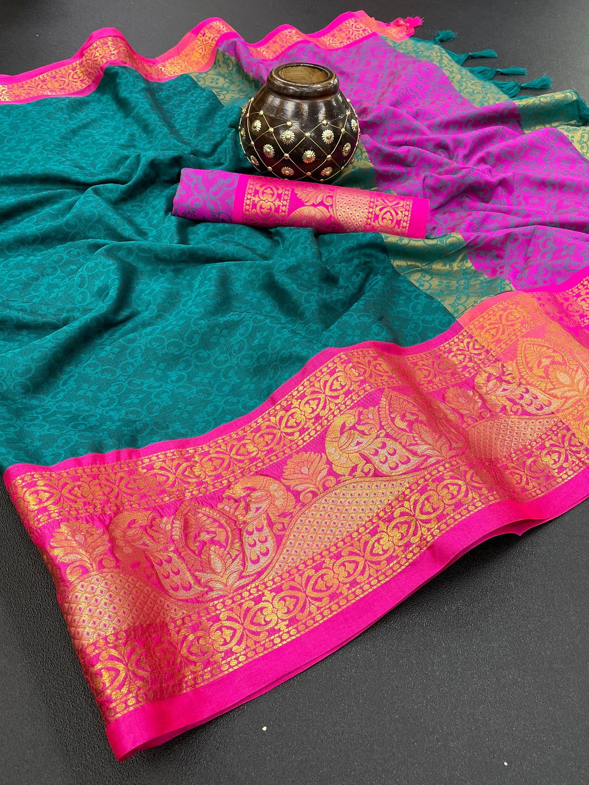 Aab Bhagini Designer Saree Catalog